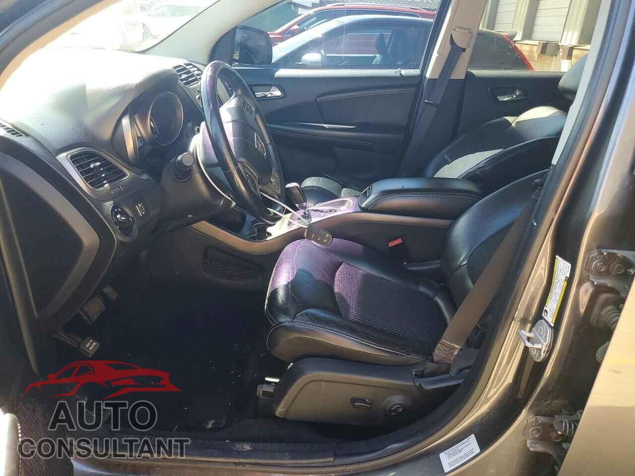 DODGE JOURNEY 2015 - 3C4PDCGG4FT577536