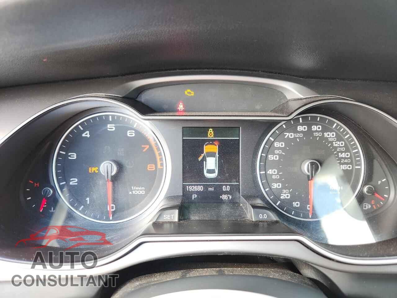 AUDI A4 2013 - WAUFFAFL4DN027000