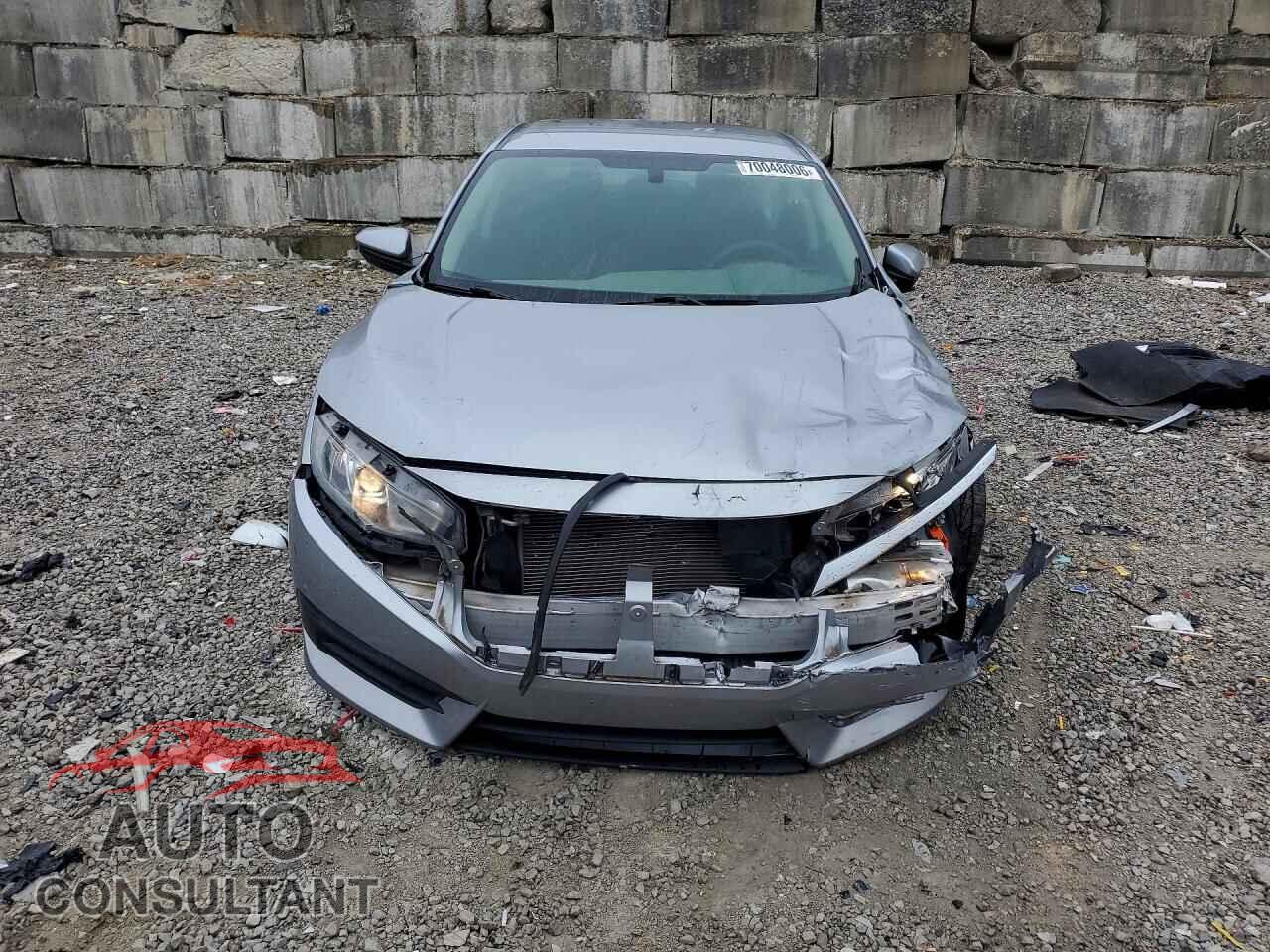 HONDA CIVIC 2018 - 19XFC2F54JE003783