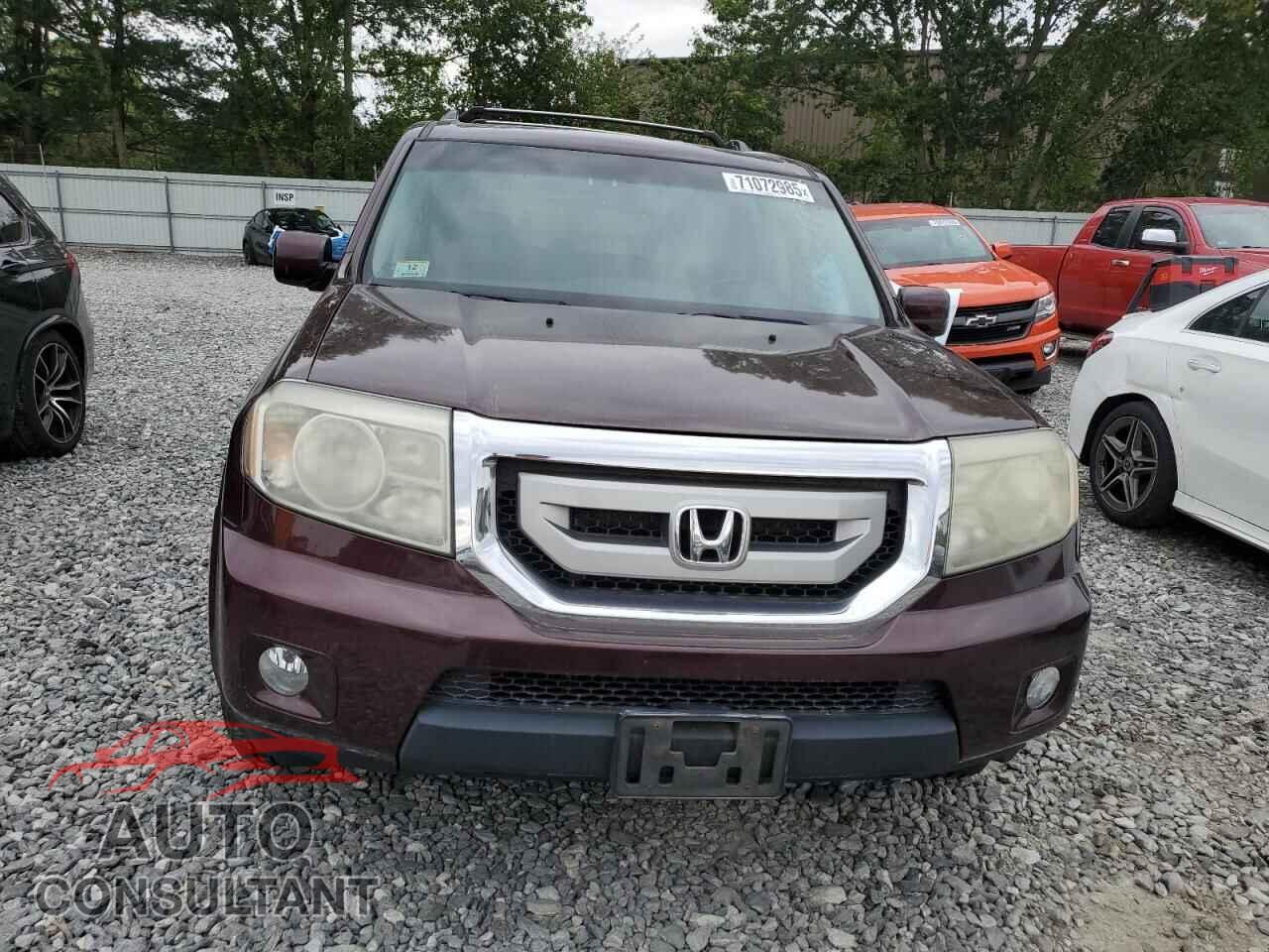 HONDA PILOT 2011 - 5FNYF4H58BB080161