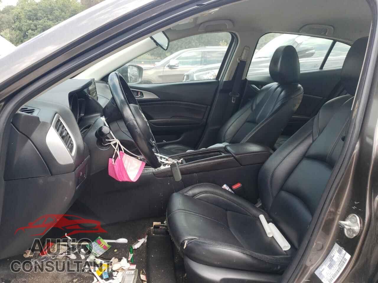 MAZDA 3 2017 - 3MZBN1V73HM128437