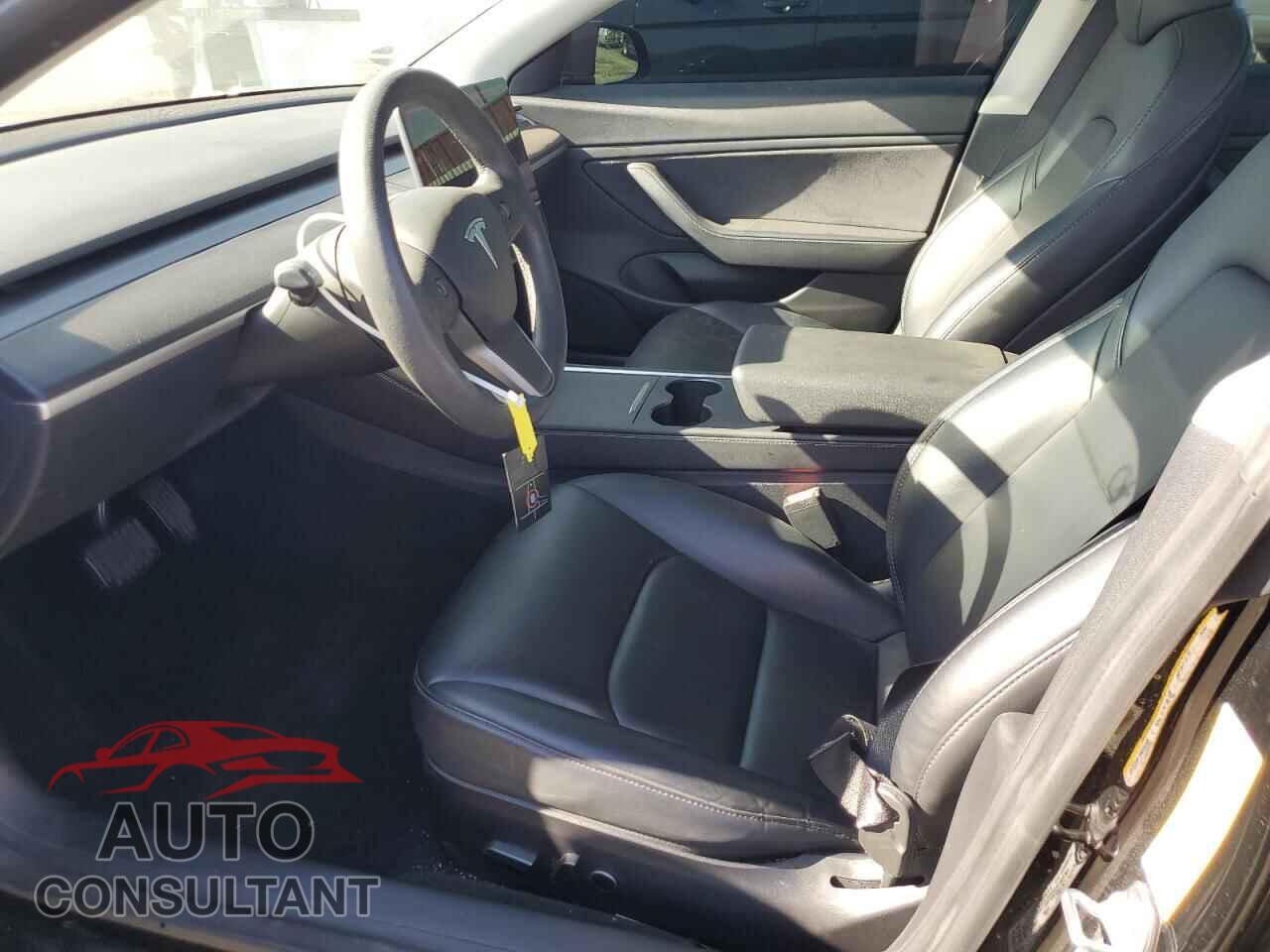TESLA MODEL 3 2021 - 5YJ3E1EB3MF937219