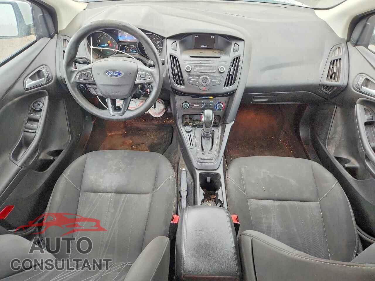 FORD FOCUS 2017 - 1FADP3F29HL229994