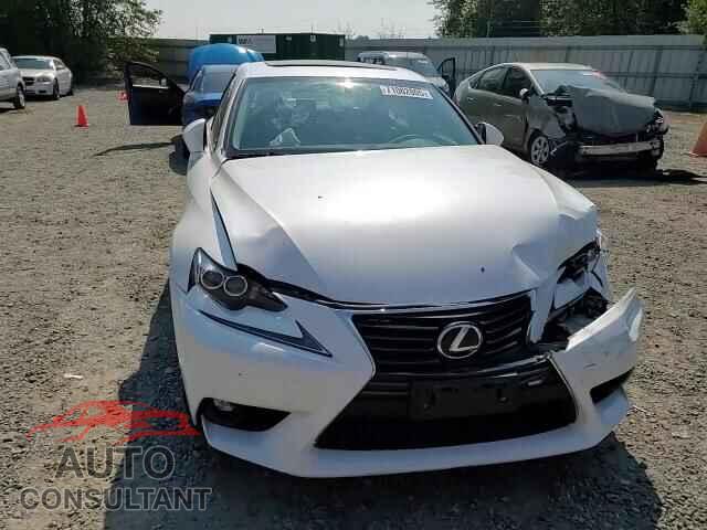 LEXUS IS 2015 - JTHCF1D28F5021721