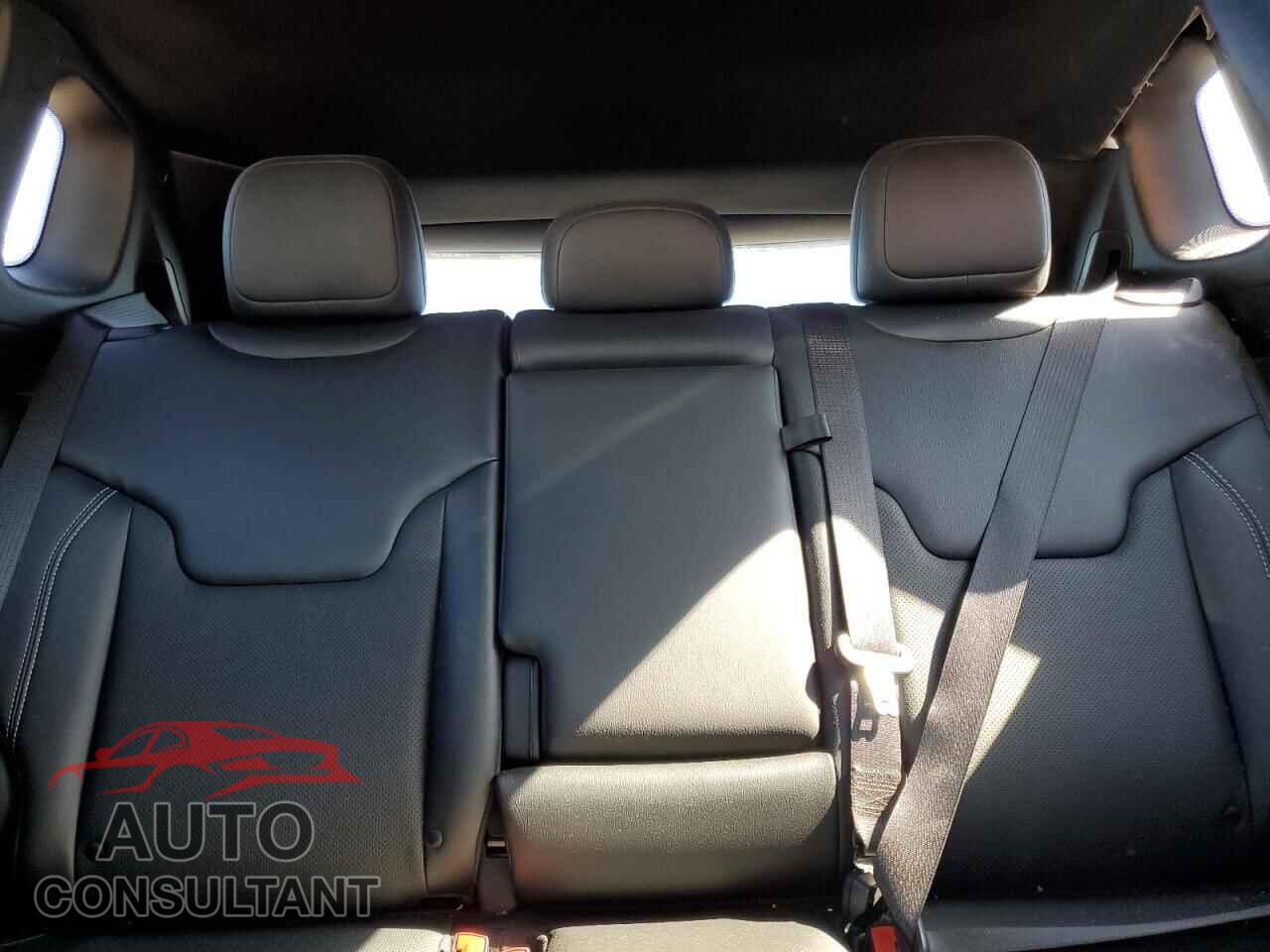 JEEP COMPASS 2021 - 3C4NJDEB5MT537718