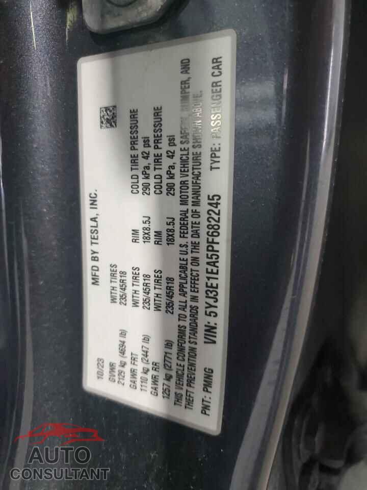 TESLA MODEL 3 2023 - 5YJ3E1EA5PF682245
