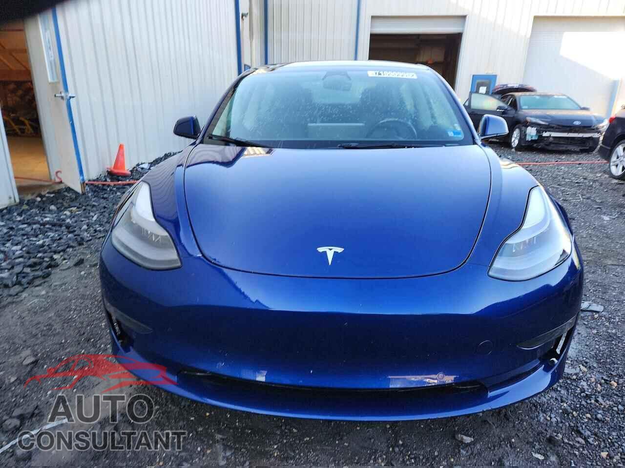 TESLA MODEL 3 2022 - 5YJ3E1EA5NF368933
