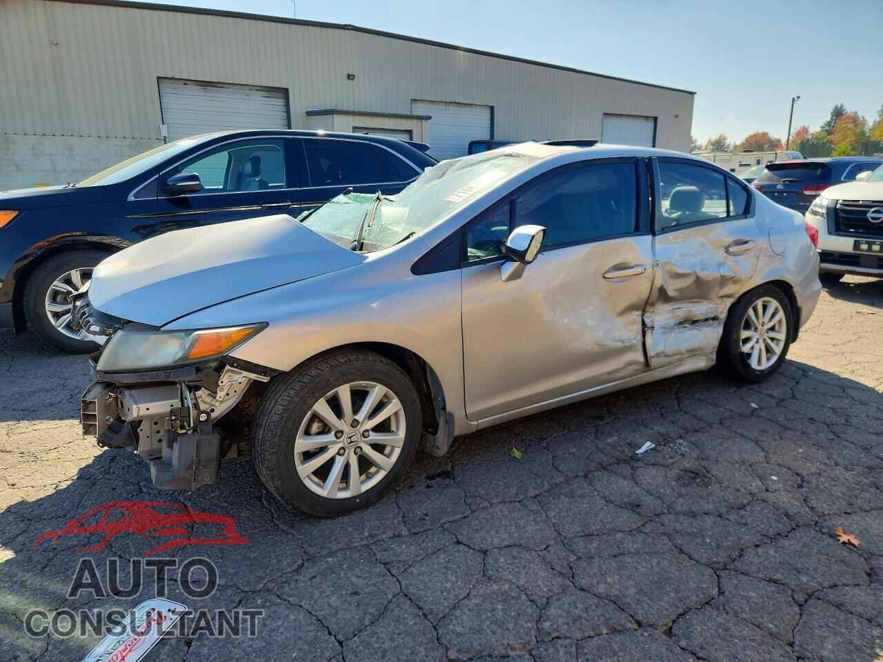 HONDA CIVIC 2012 - 19XFB2F88CE334334