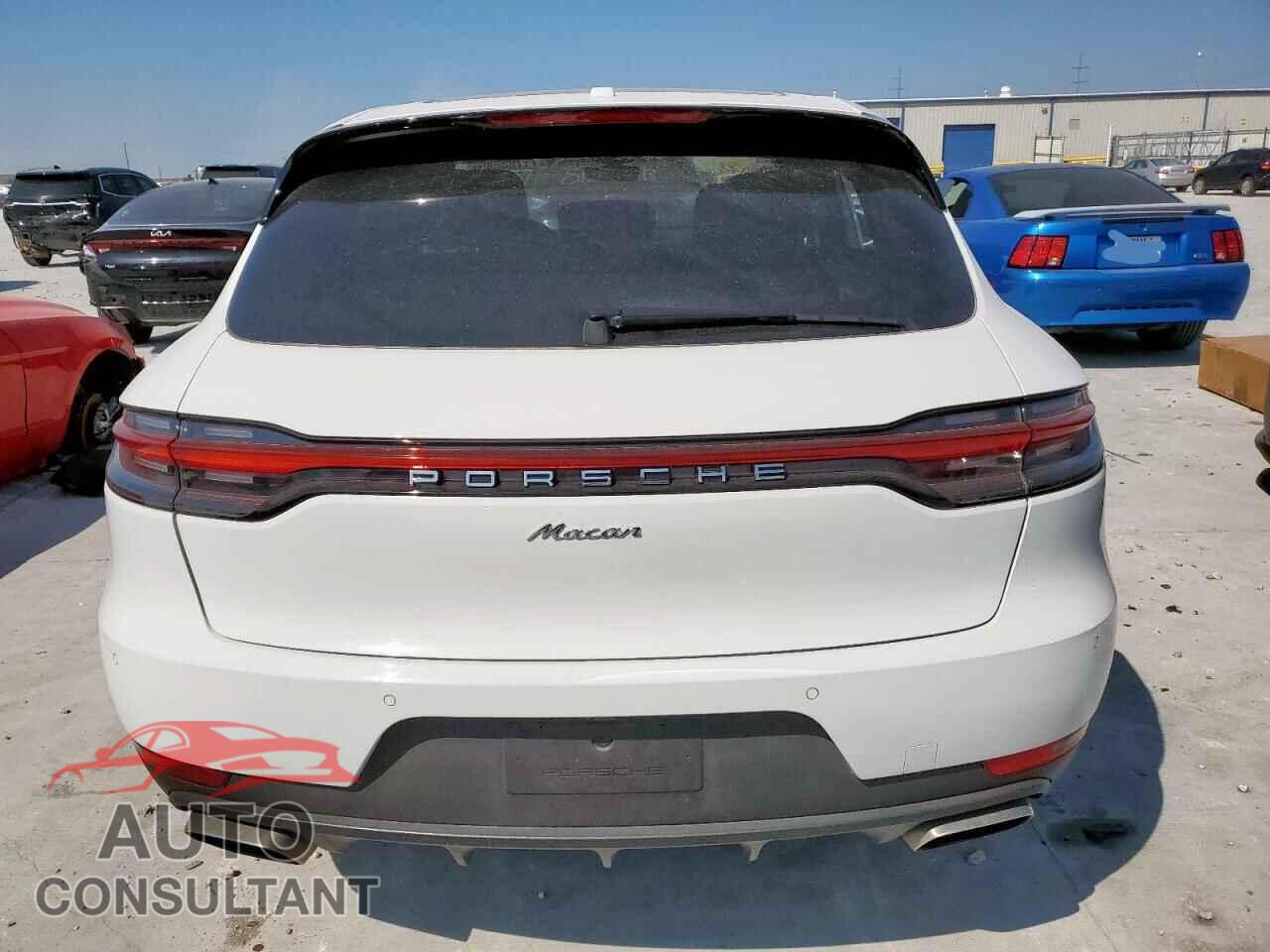 PORSCHE MACAN 2021 - WP1AA2A56MLB07581