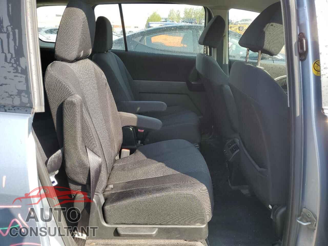 MAZDA 5 2012 - JM1CW2DL2C0101623