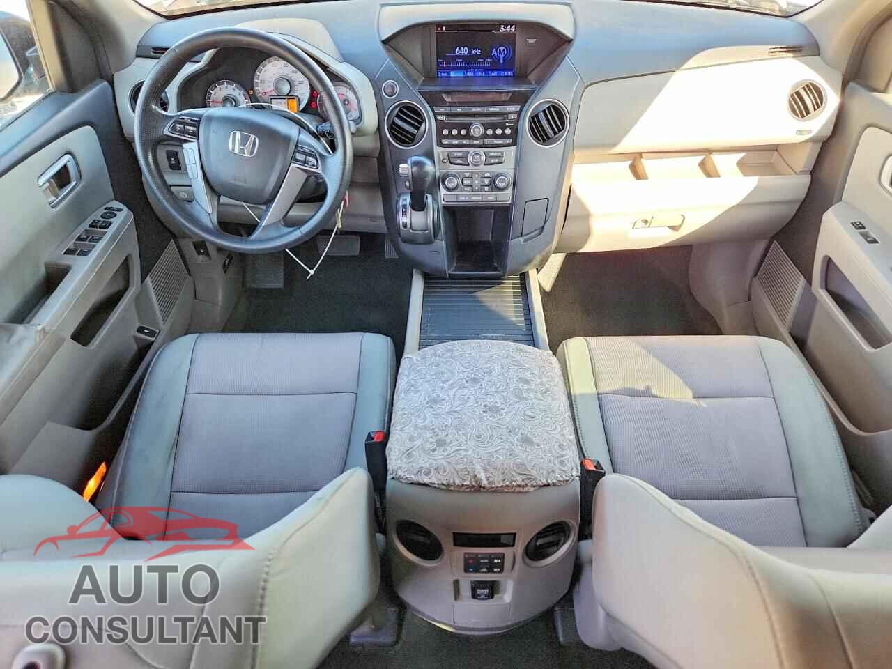 HONDA PILOT 2013 - 5FNYF3H47DB033479