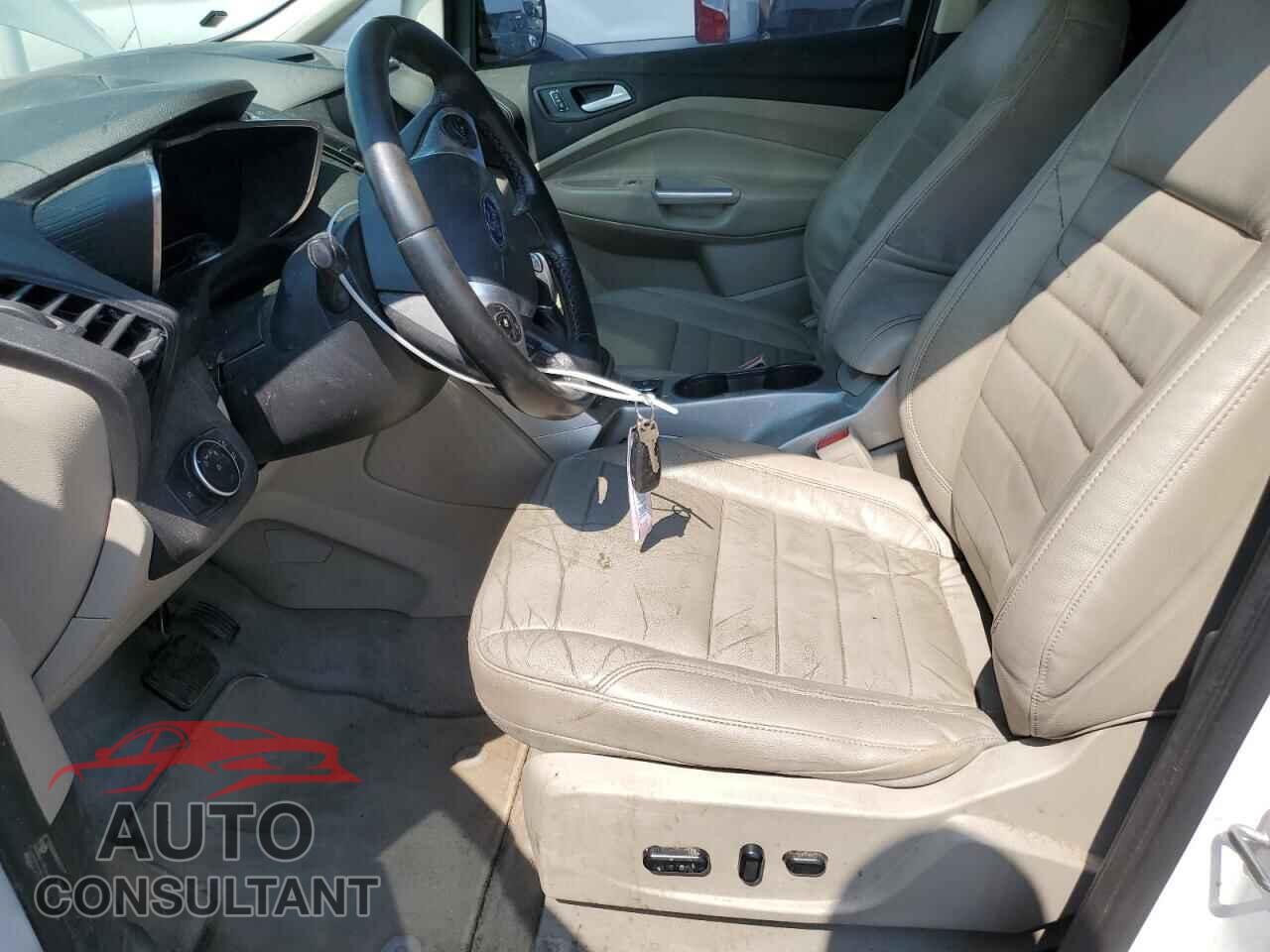 FORD CMAX 2015 - 1FADP5BU4FL118091