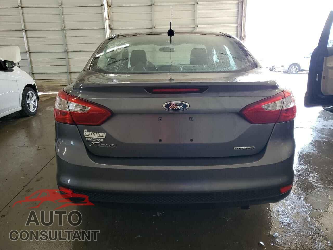 FORD FOCUS 2013 - 1FADP3E27DL333072