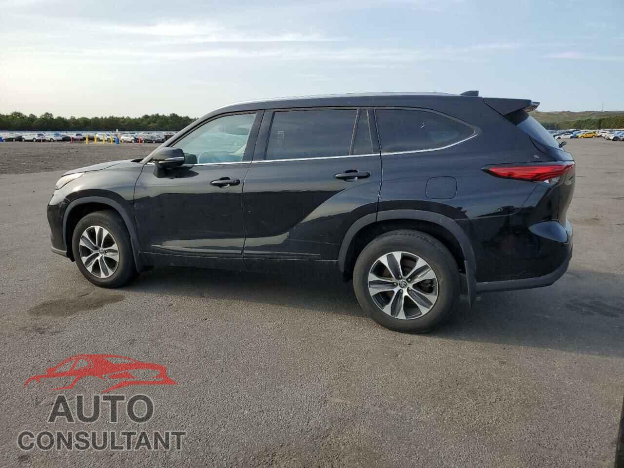 TOYOTA HIGHLANDER 2021 - 5TDGZRBH9MS112469