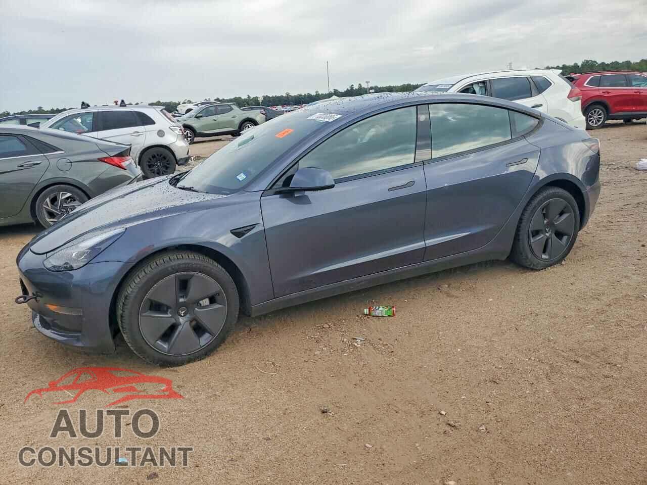 TESLA MODEL 3 2023 - 5YJ3E1EAXPF657972