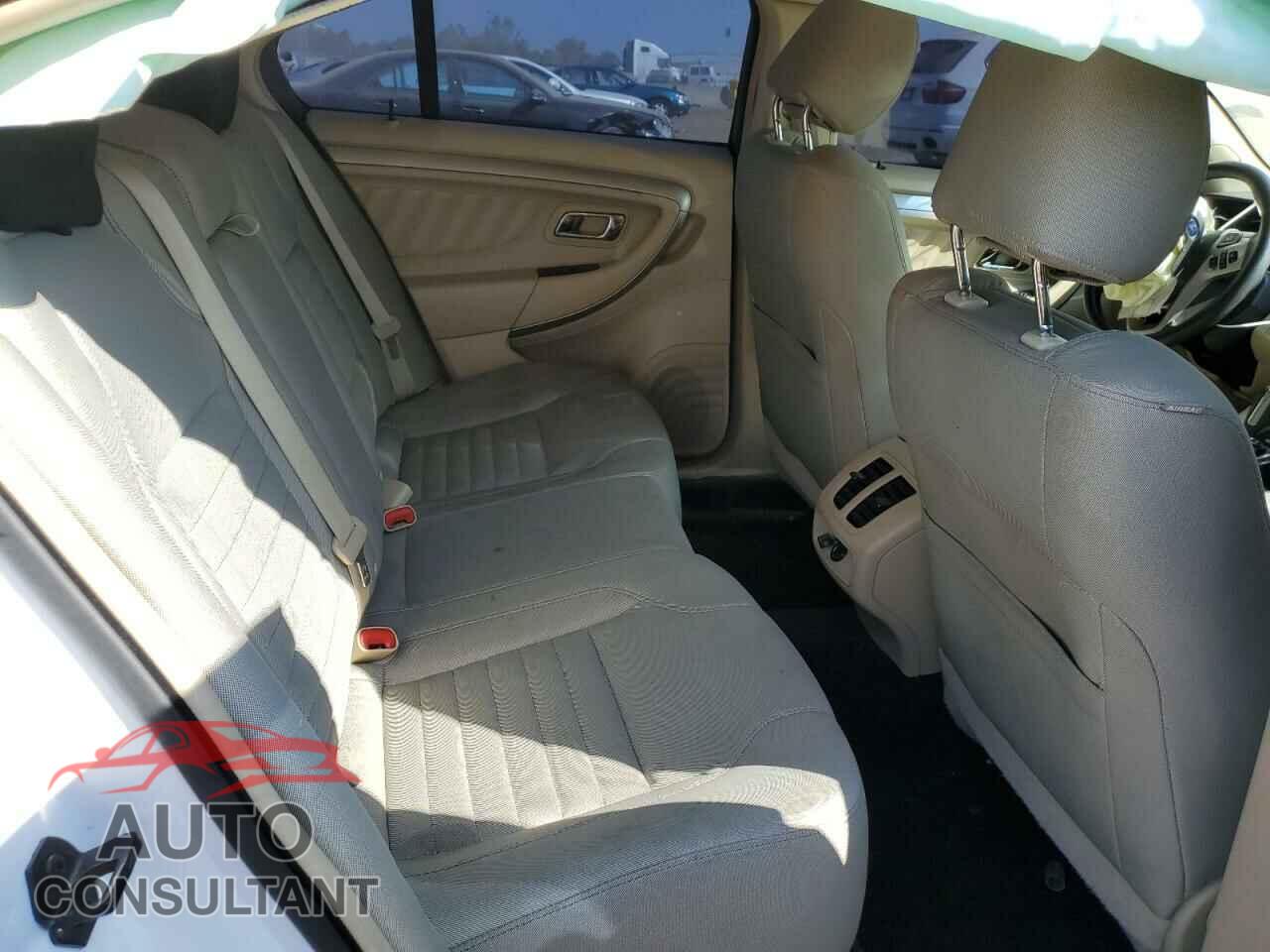 FORD TAURUS 2017 - 1FAHP2D80HG128872