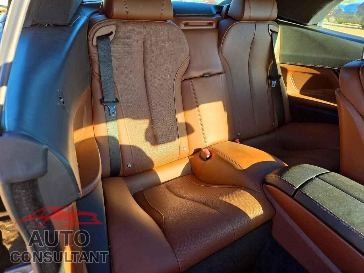 BMW 6 SERIES 2012 - WBALZ3C51CDL71707