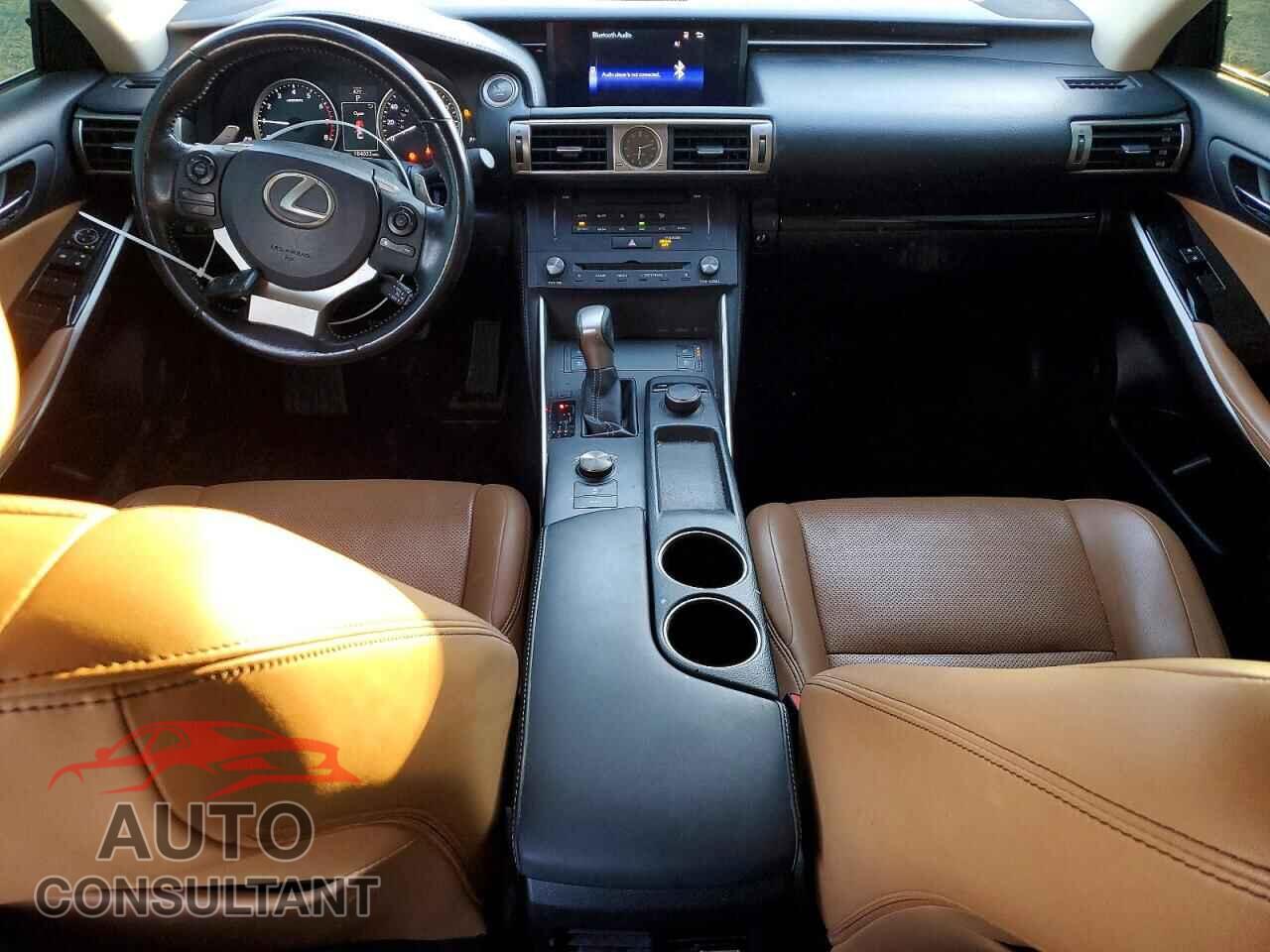 LEXUS IS 2016 - JTHBA1D21G5024181