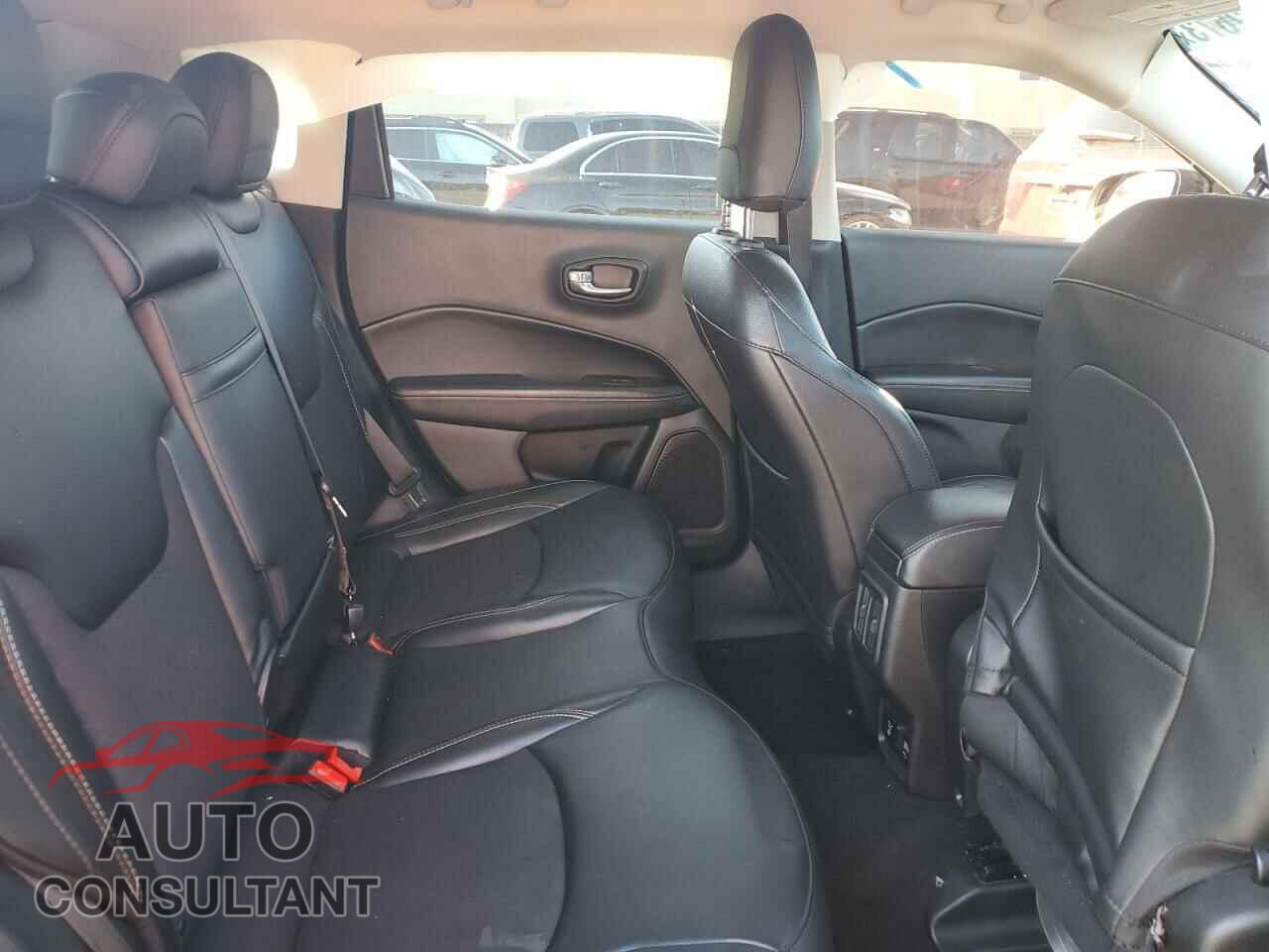 JEEP COMPASS 2019 - 3C4NJCBB5KT851137