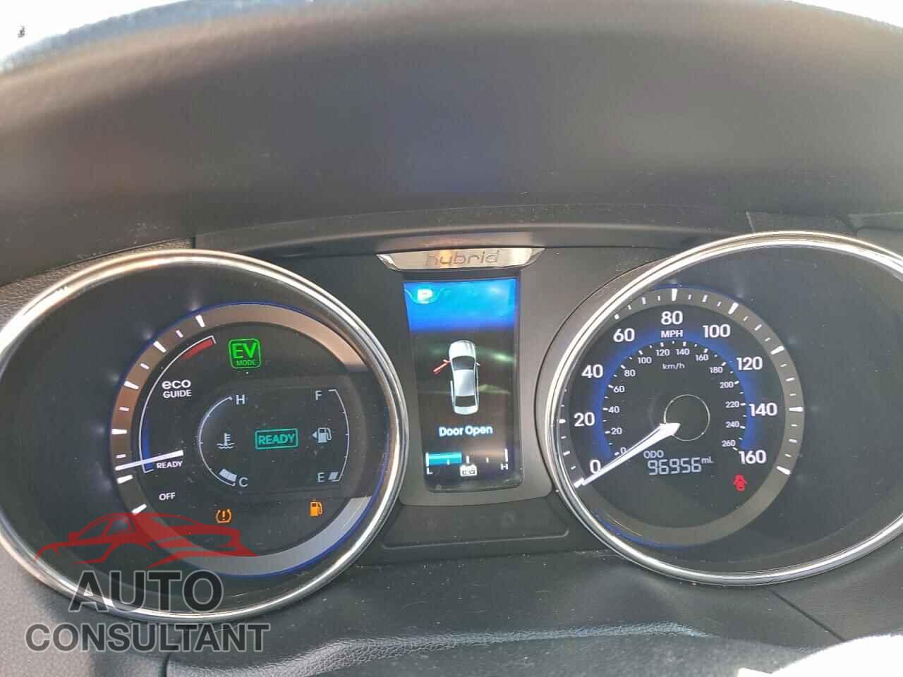 HYUNDAI SONATA 2014 - KMHEC4A48EA105016