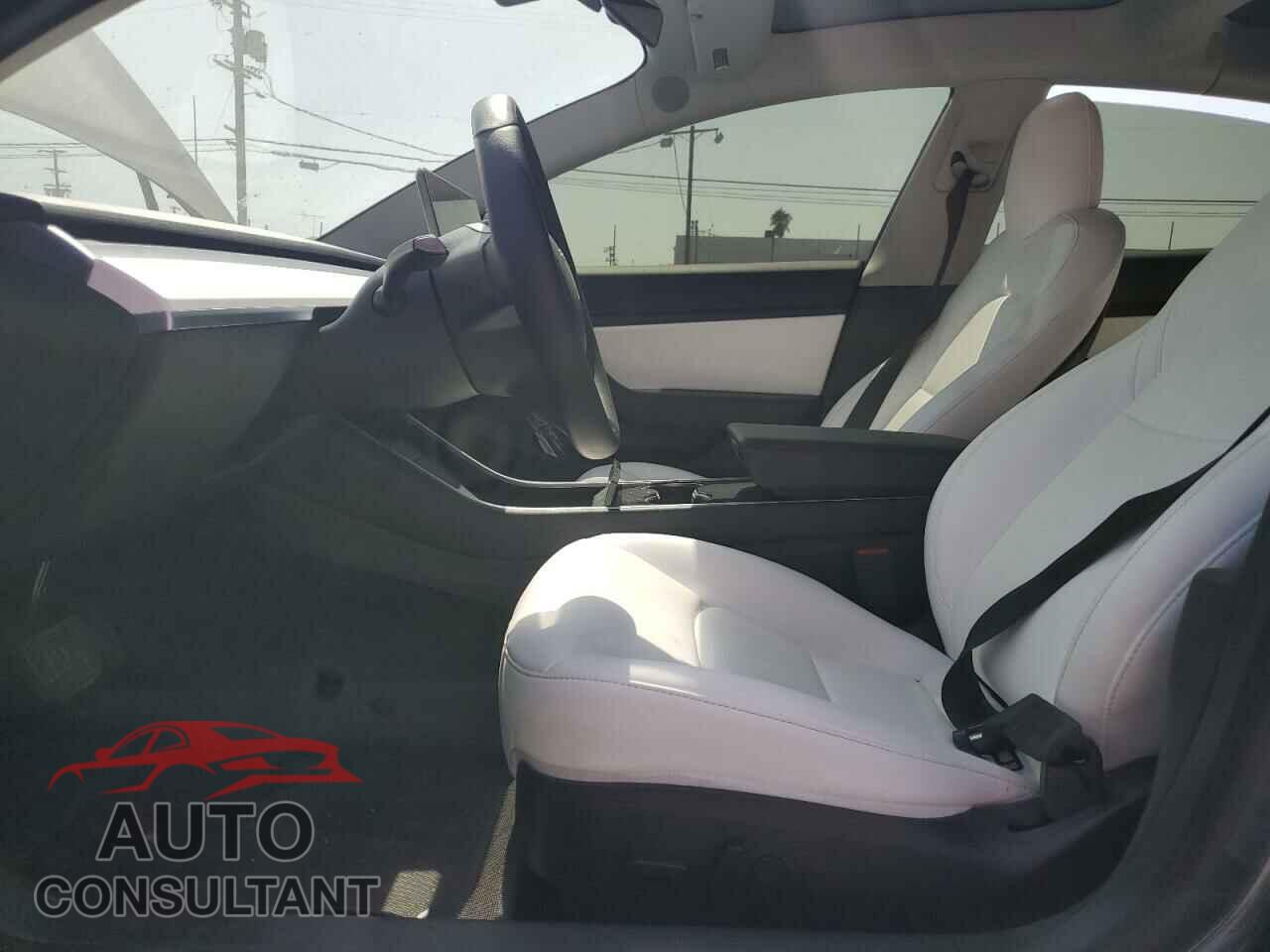 TESLA MODEL 3 2020 - 5YJ3E1EB9LF651387