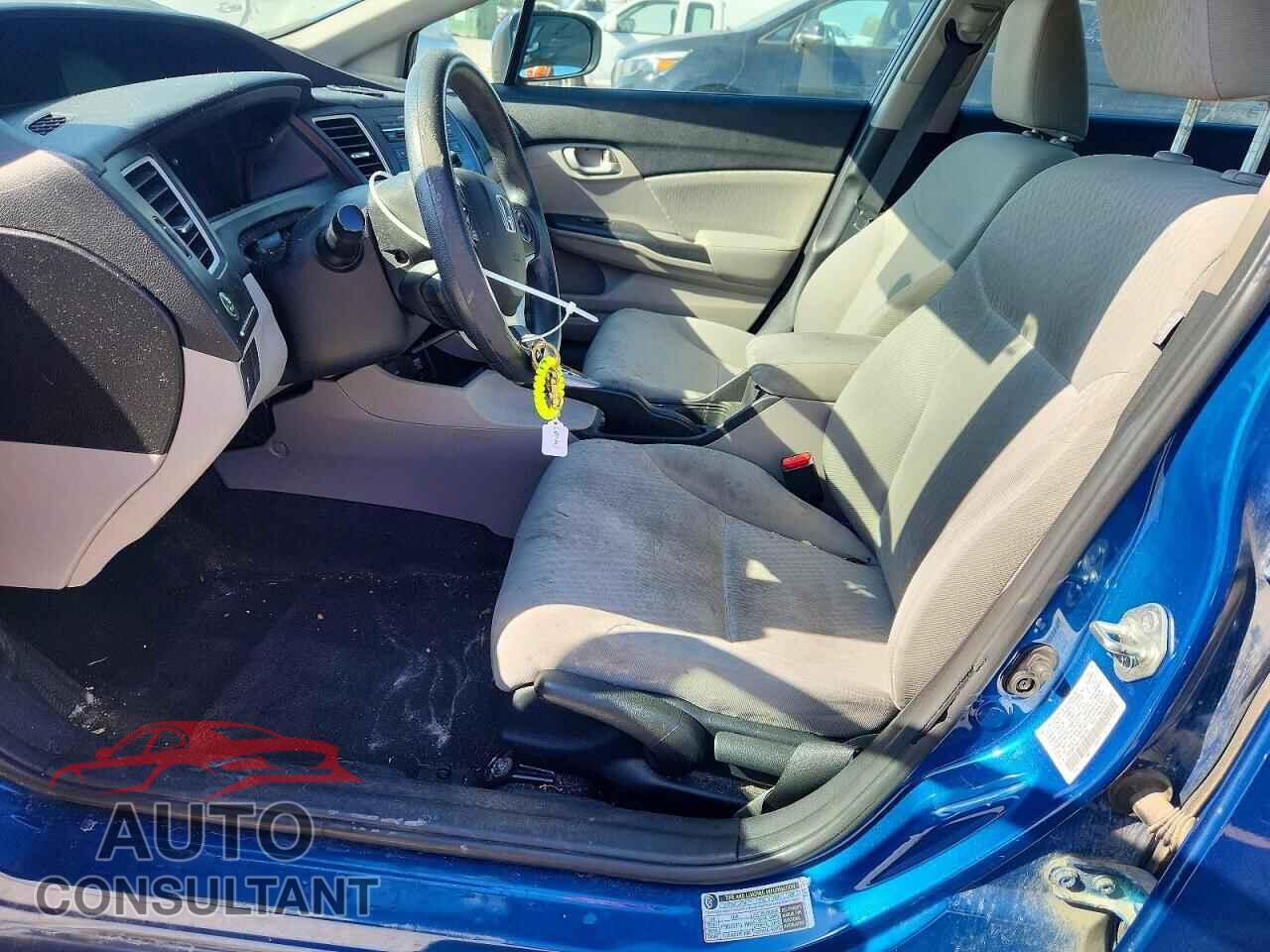 HONDA CIVIC 2015 - 2HGFB2F58FH562284