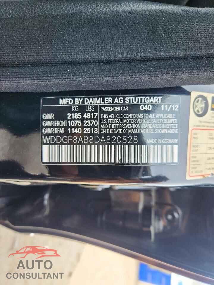 MERCEDES-BENZ C-CLASS 2013 - WDDGF8AB8DA820828