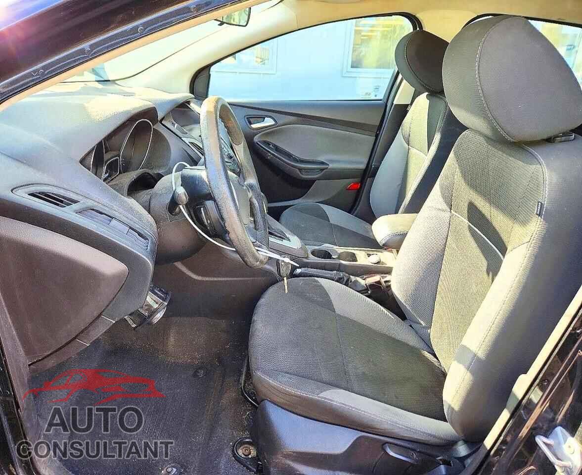 FORD FOCUS 2014 - 1FADP3F2XEL222788