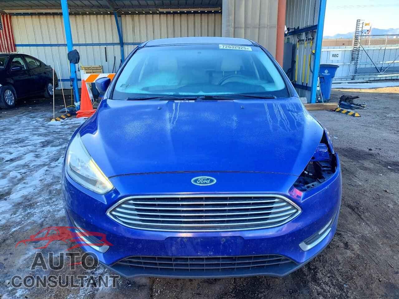 FORD FOCUS 2015 - 1FADP3N27FL210424