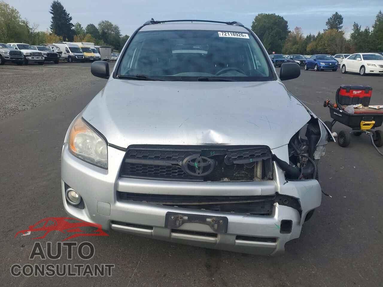 TOYOTA RAV4 2012 - 2T3RF4DV7CW242707