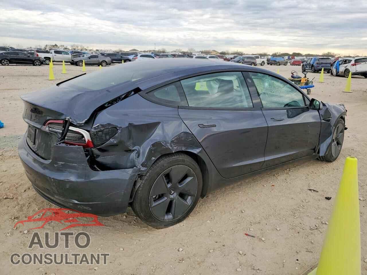 TESLA MODEL 3 2022 - 5YJ3E1EA2NF212347