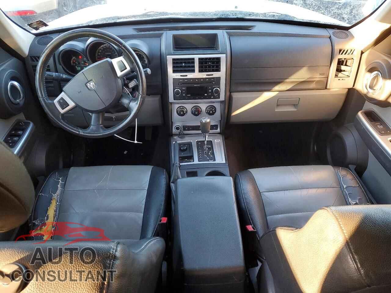 DODGE NITRO 2010 - 1D4PU5GK8AW134800