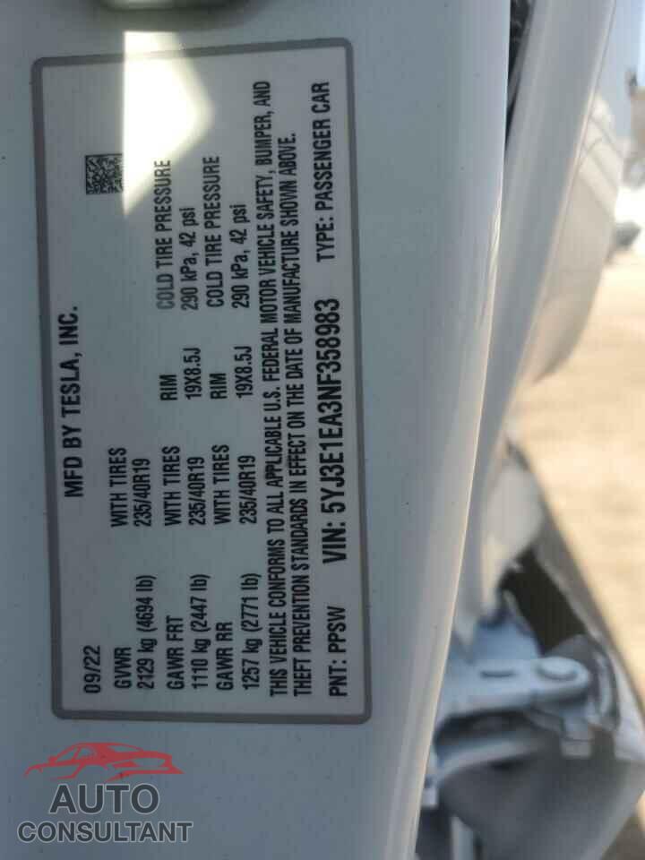TESLA MODEL 3 2022 - 5YJ3E1EA3NF358983
