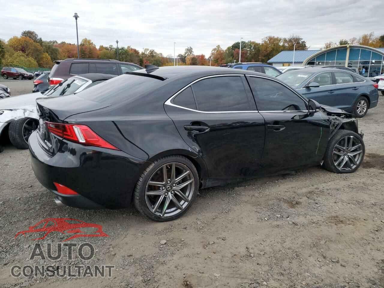 LEXUS IS 2015 - JTHCE1D25F5008685