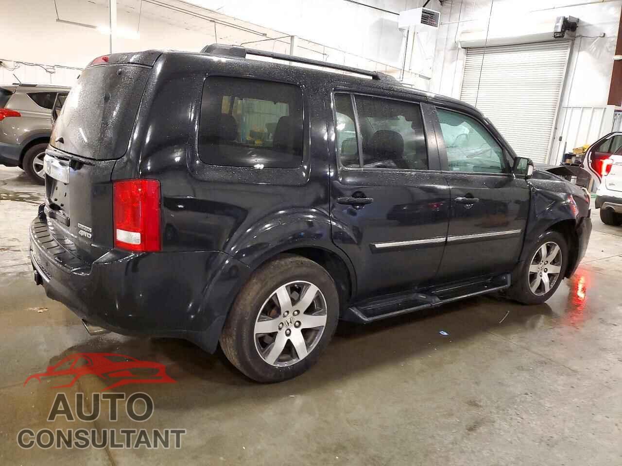 HONDA PILOT 2013 - 5FNYF4H94DB004880