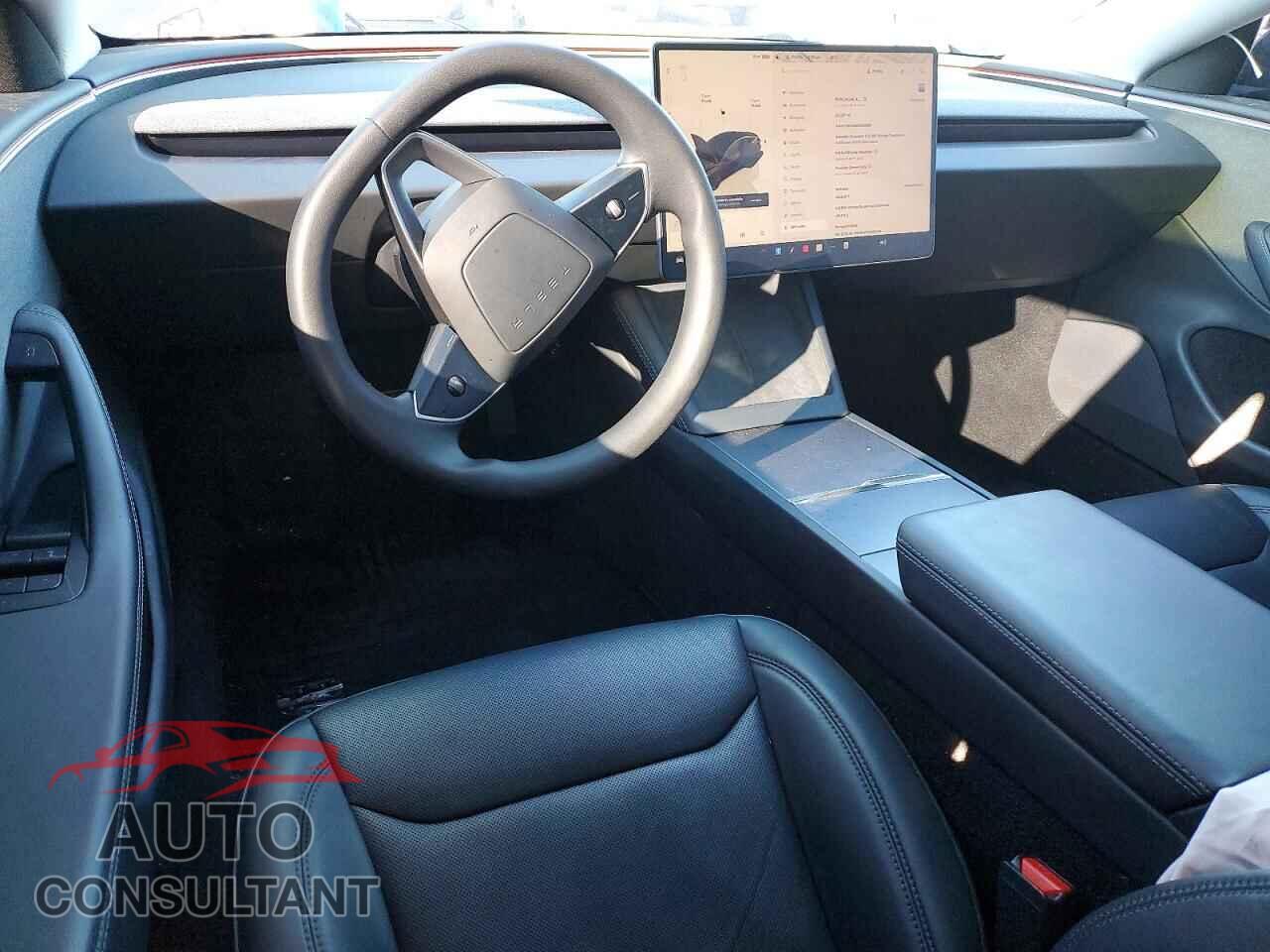 TESLA MODEL 3 2025 - 5YJ3E1EA8SF896591