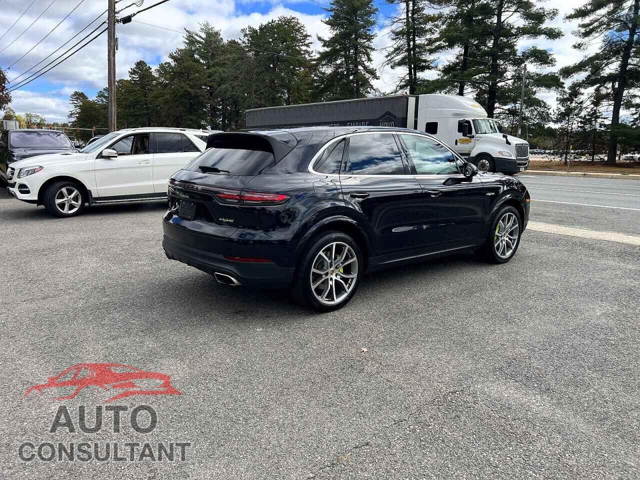 PORSCHE CAYENNE 2019 - WP1AE2AY0KDA52163