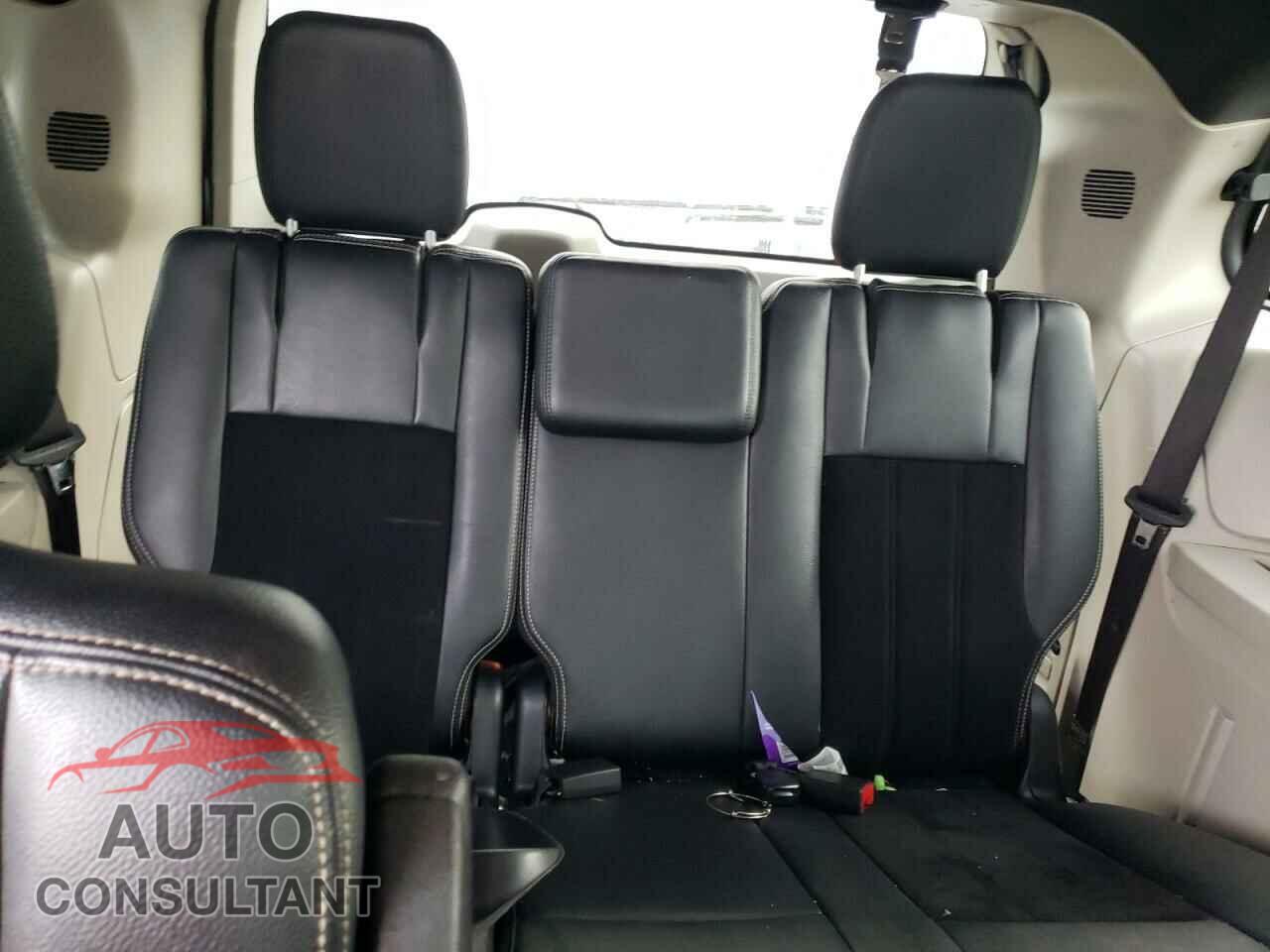 DODGE CARAVAN 2017 - 2C4RDGCG8HR715039