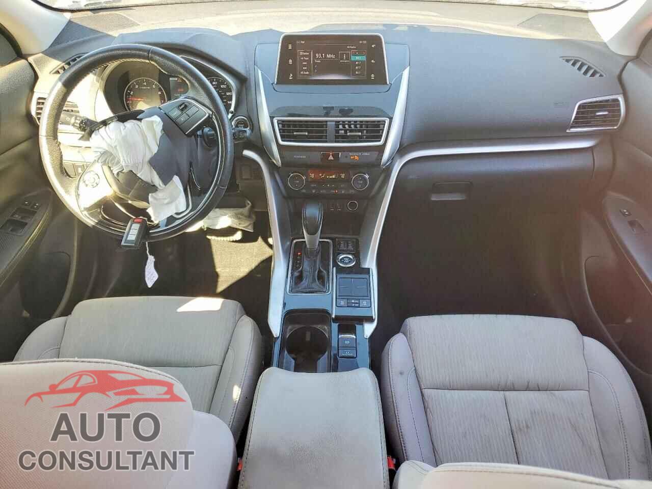 MITSUBISHI ECLIPSE 2018 - JA4AT5AA6JZ070187