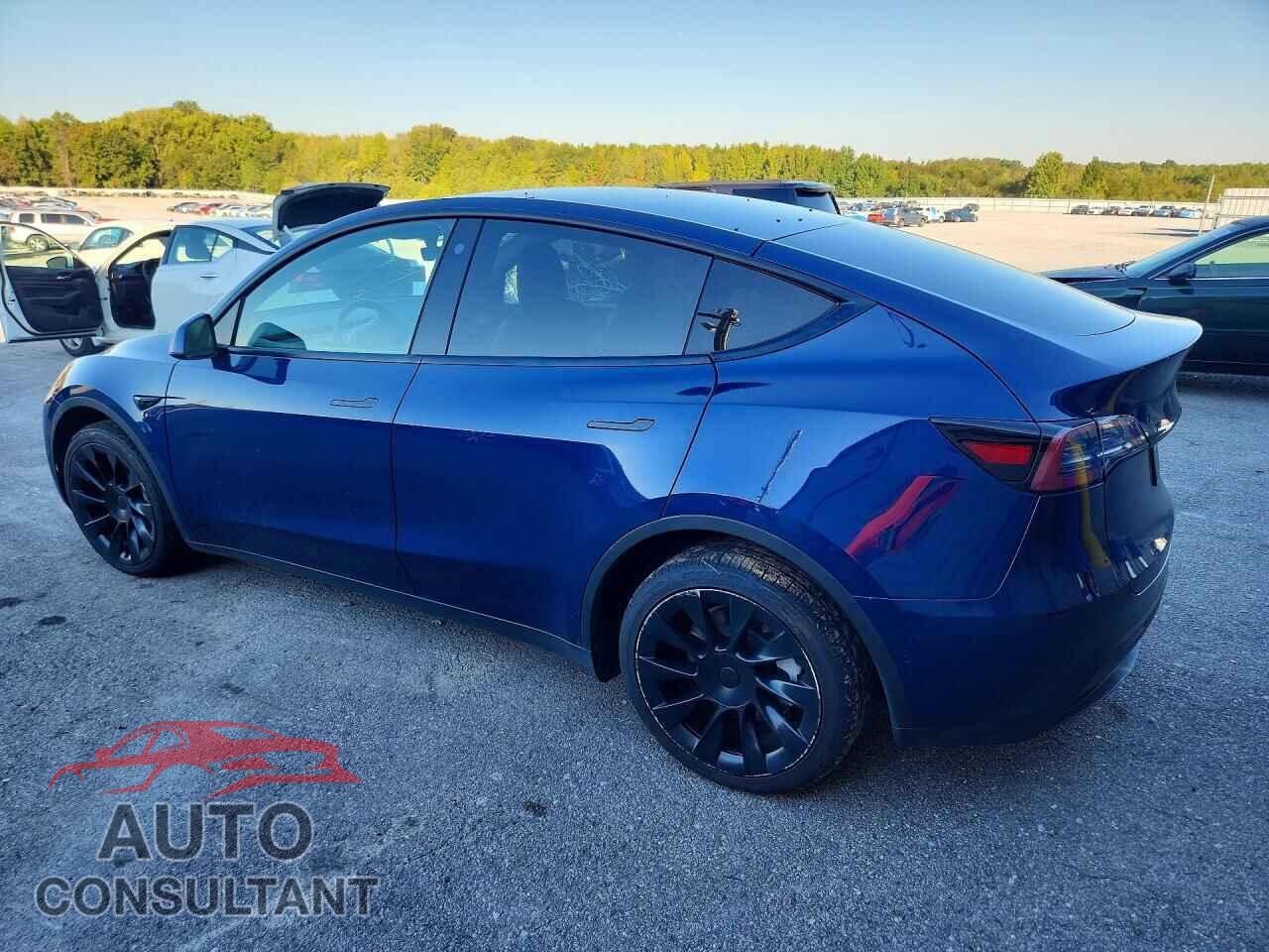 TESLA MODEL Y 2022 - 7SAYGDEE7NF365510