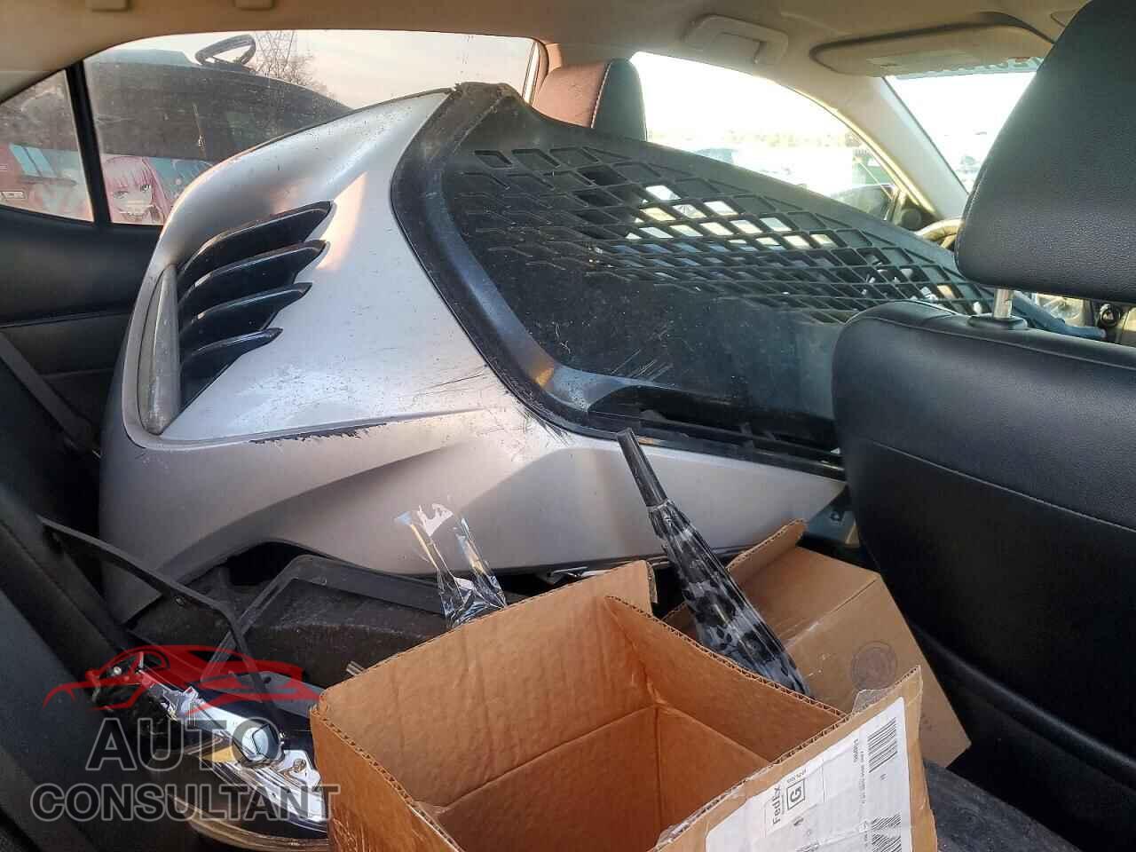 TOYOTA COROLLA 2017 - 2T1BURHE5HC845459