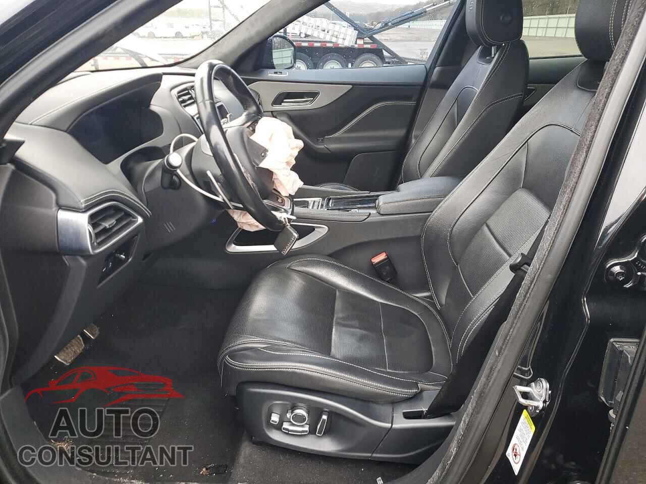 JAGUAR F-PACE 2019 - SADCM2FV8KA357461