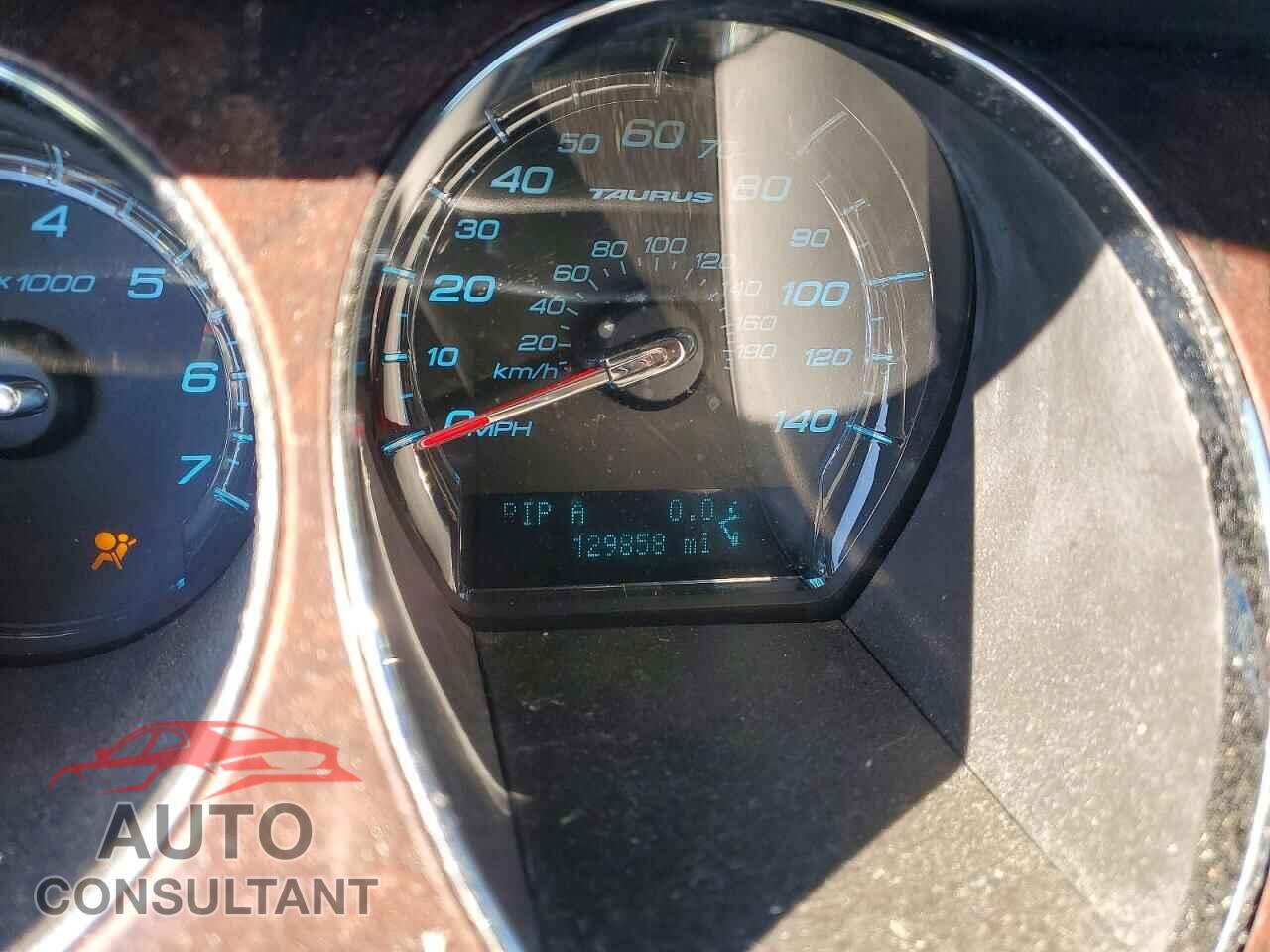 FORD TAURUS 2010 - 1FAHP2FWXAG123180