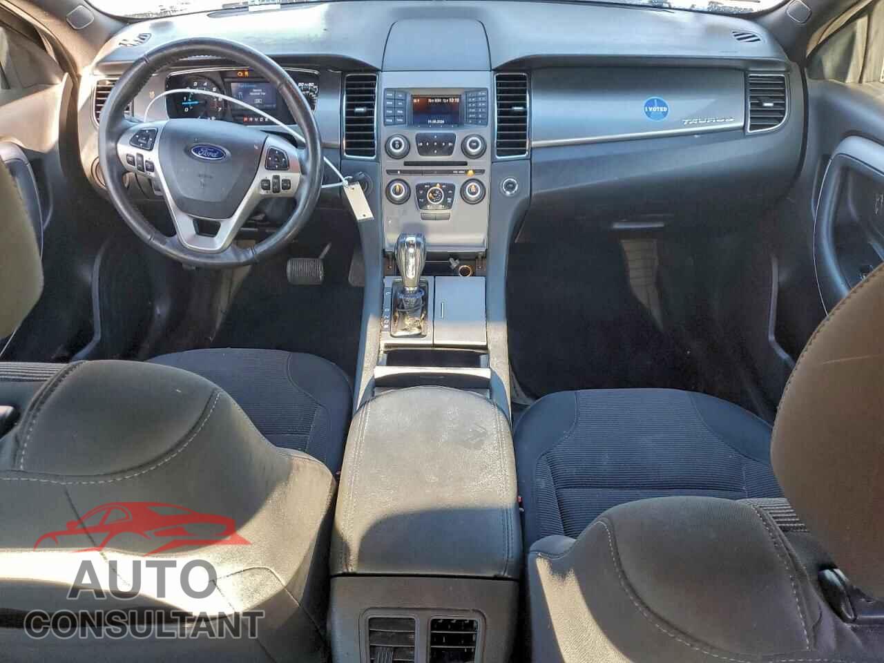 FORD TAURUS 2015 - 1FAHP2H82FG134065