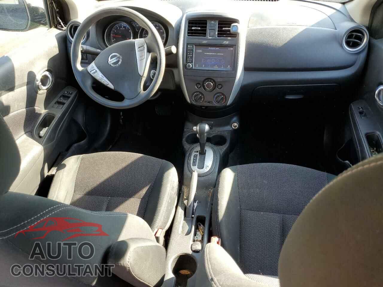 NISSAN VERSA 2019 - 3N1CN7AP3KL800108