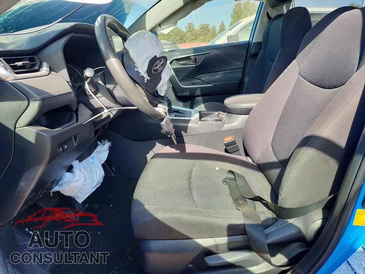 TOYOTA RAV4 2019 - JTMG1RFV4KD031976