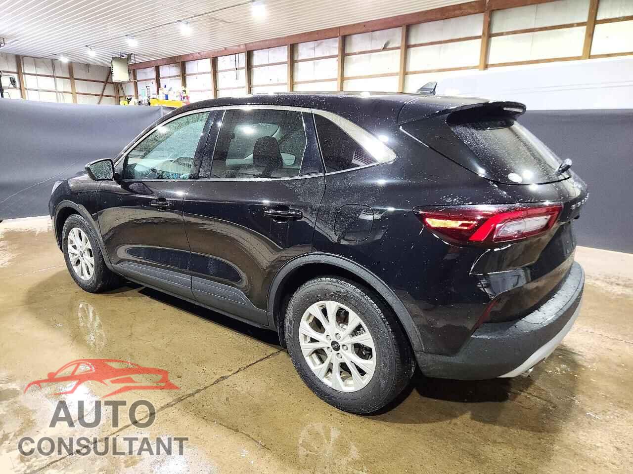 FORD ESCAPE 2023 - 1FMCU0GN5PUB27070