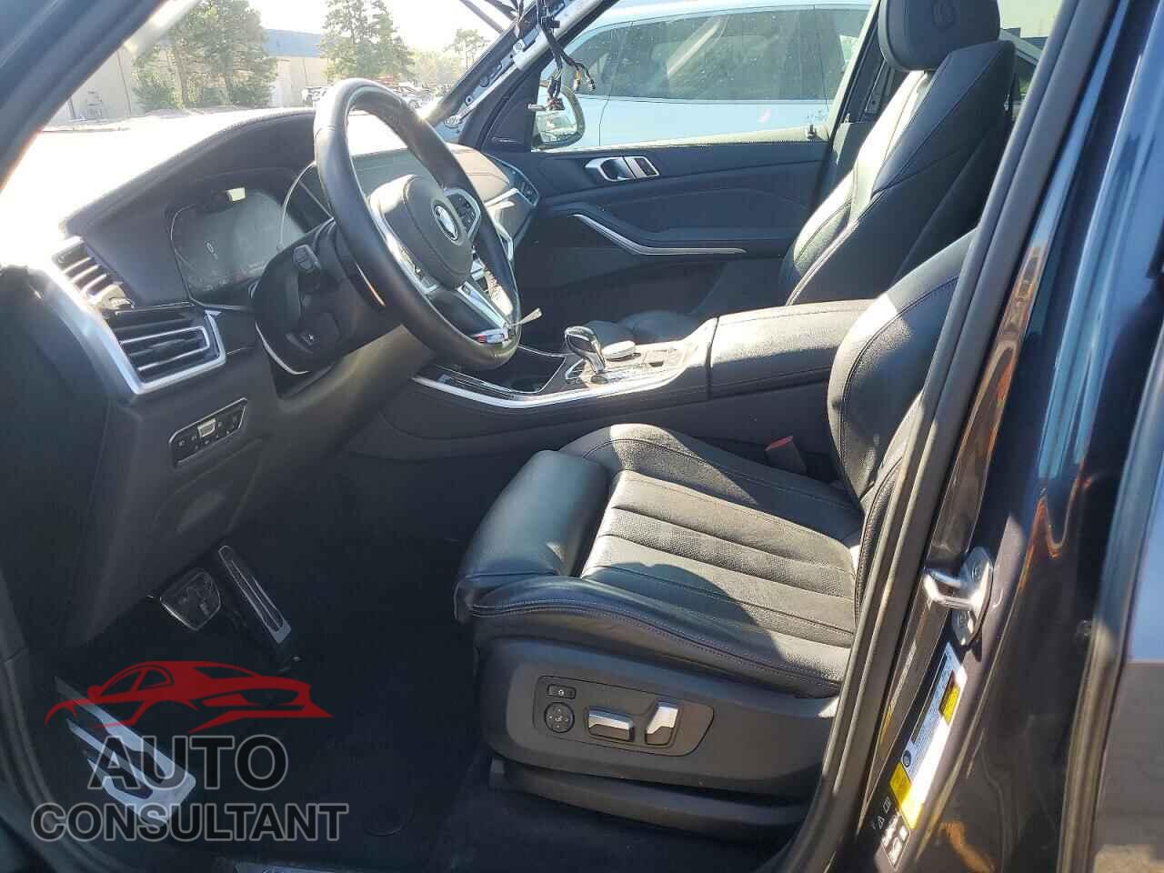 BMW X5 2021 - 5UXCR6C06M9D91465