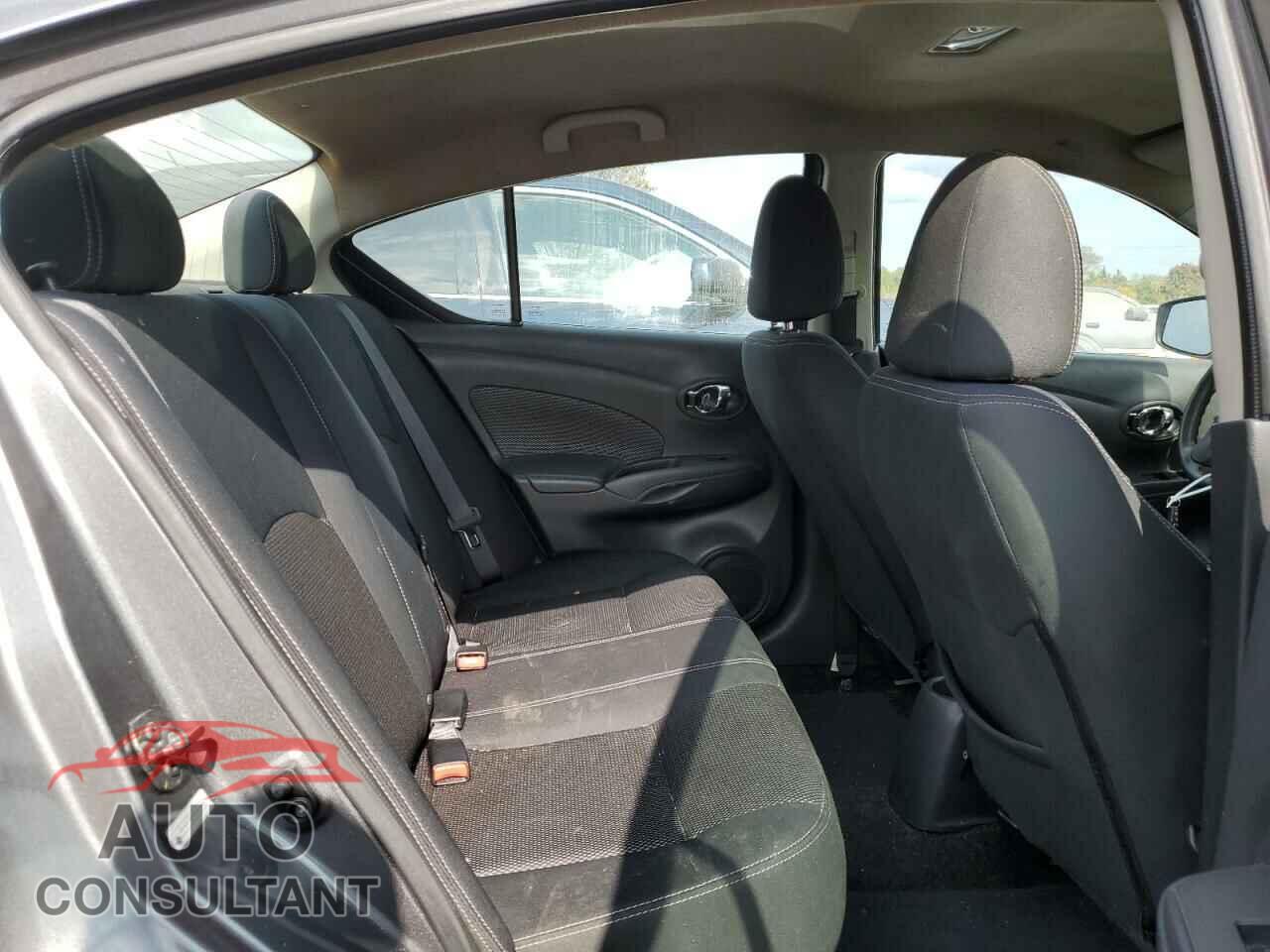 NISSAN VERSA 2017 - 3N1CN7AP1HL802478