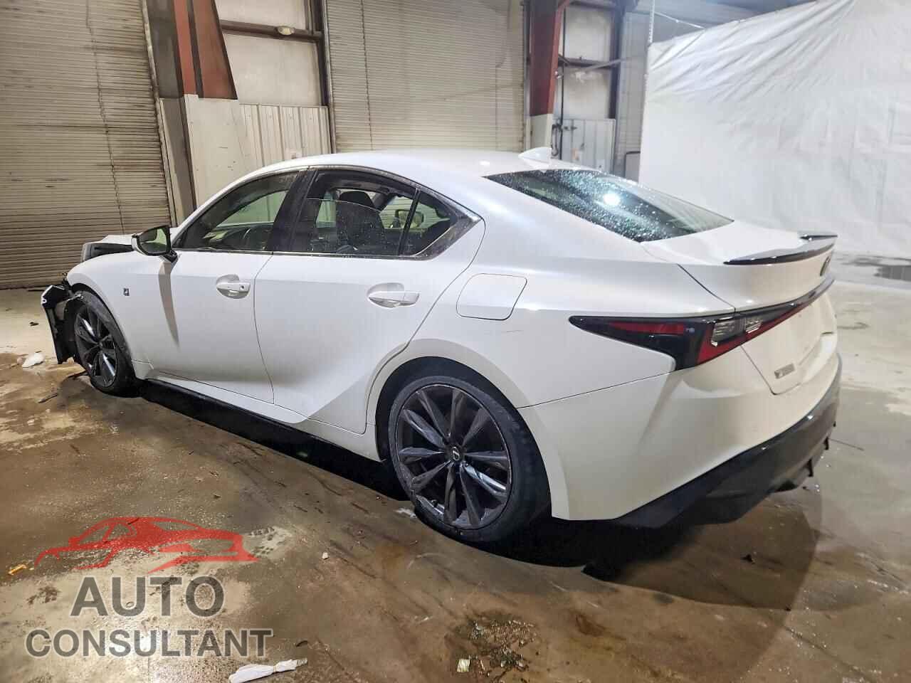 LEXUS IS 2021 - JTHGZ1E24M5022000
